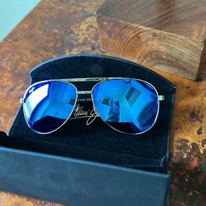 Maui Jim Aviator Sunglasses with Maui Jim Case and Lens Cloth. Excellent condit